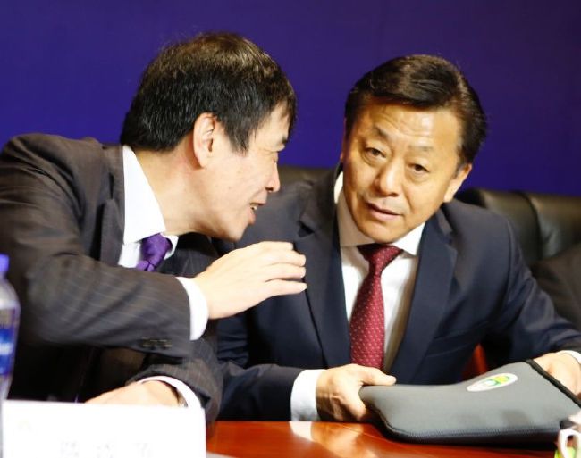 在线视频中文字幕